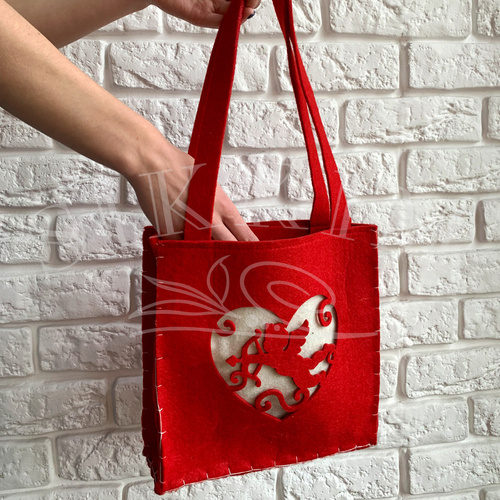 Filcowa torebka `Amorek na Walentynki` duża